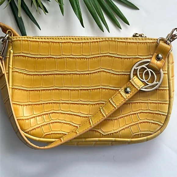 Bebe women’s small yellow faux croc  shoulder bag - Picture 9 of 12